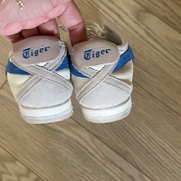 Onitsuka Tiger by Asics Cream and Blue Sneakers - Picture 3 of 4